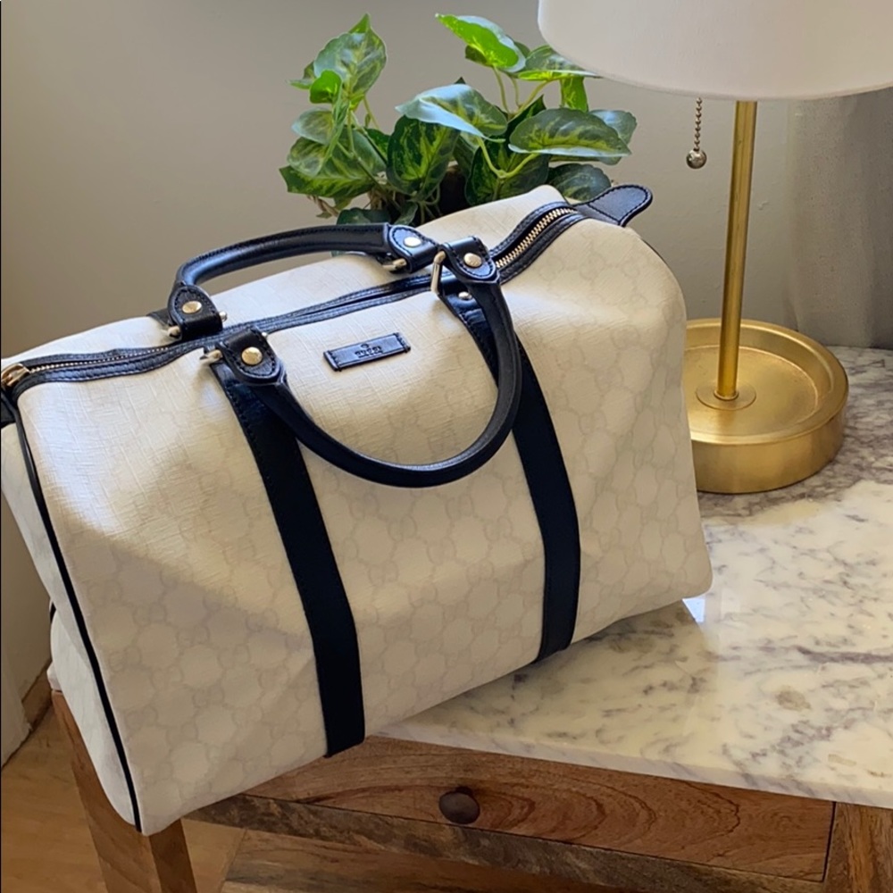 Gucci Joy Boston bag in black